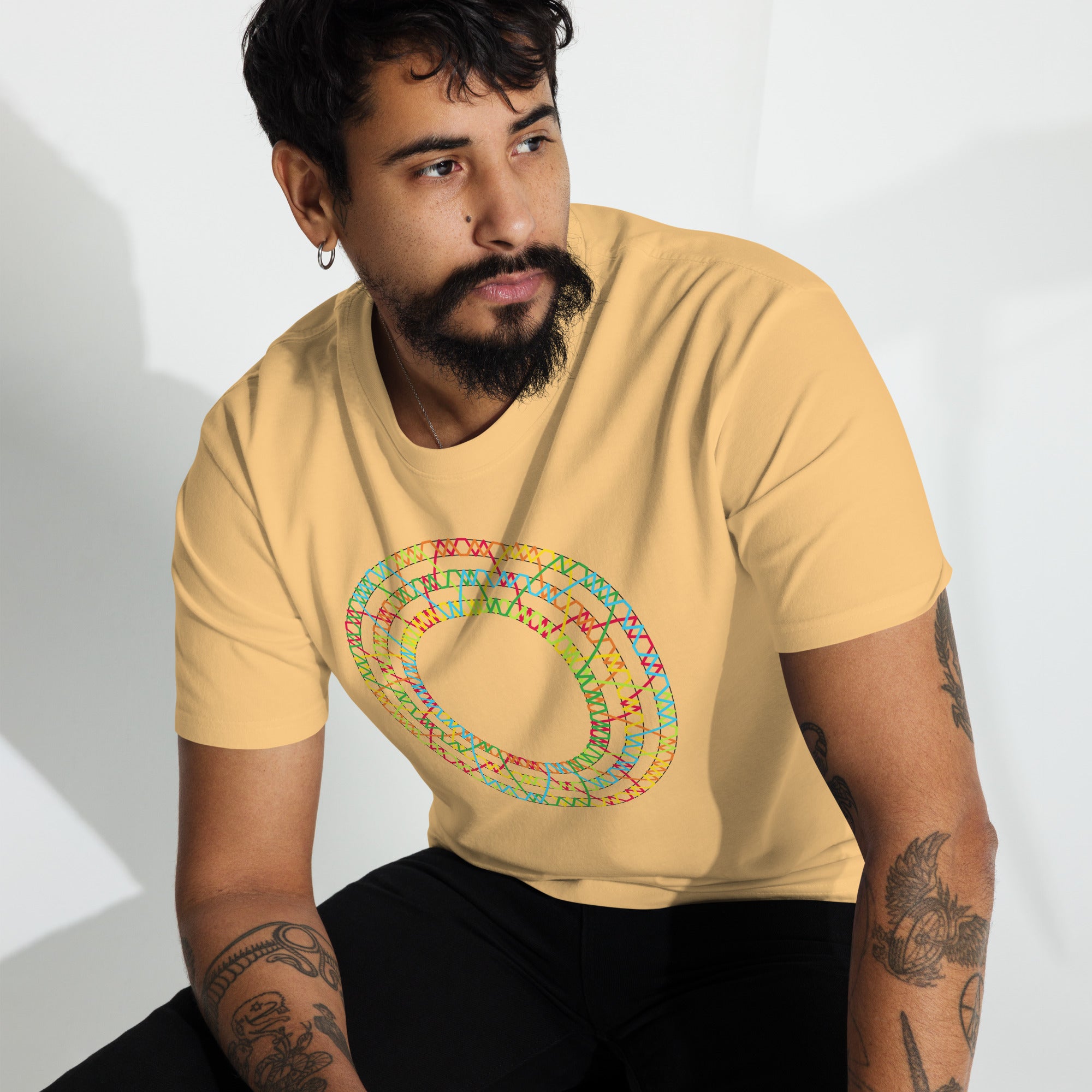 T-Shirt - Cambridge Surprise Minor – Apparel & Accessories >